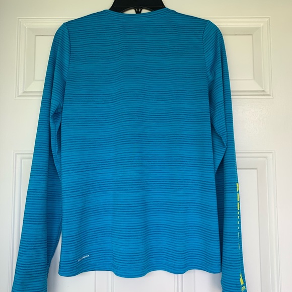 🛍 Reebok Long Sleeve Speedwick Top-size Lg. 12/14 - Picture 3 of 8